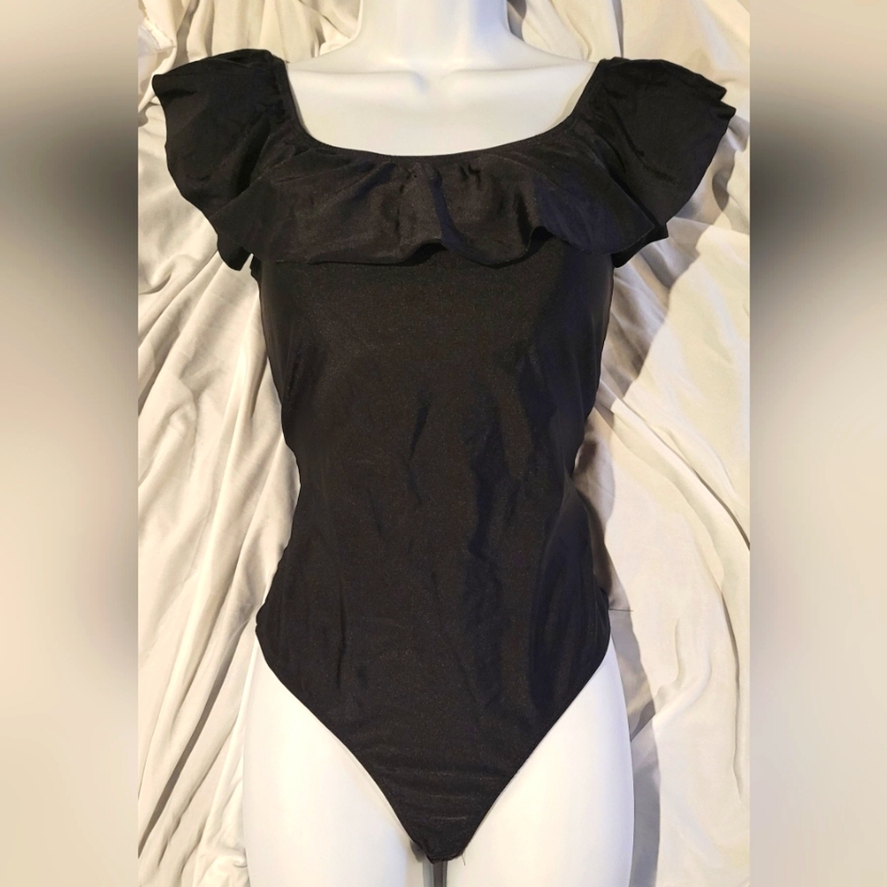 🩱RUFFLE TOP SWIMWEAR